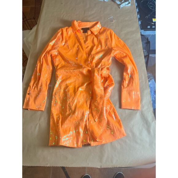 House Of Harlow 1960 Sequins Wrap Dress Orange NWT Small - Picture 12 of 14